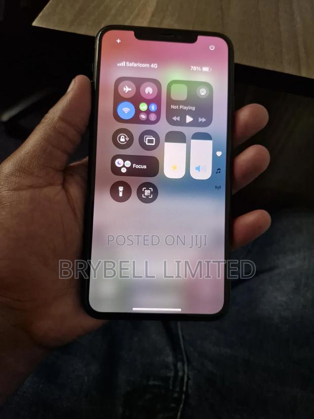 Apple iPhone 11 Pro Max 64 GB Green - thumbnail 3
