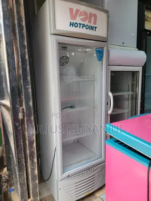 Von Hotpoint Standing Display
