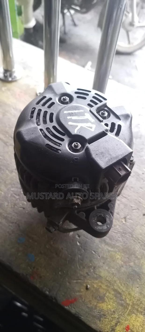 Alternator 1tr Toyota Hiace 7l