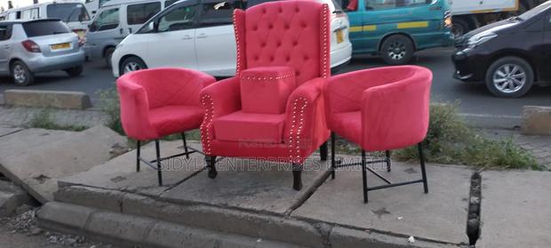 King Size and 2 Round Styling Seat Red Set