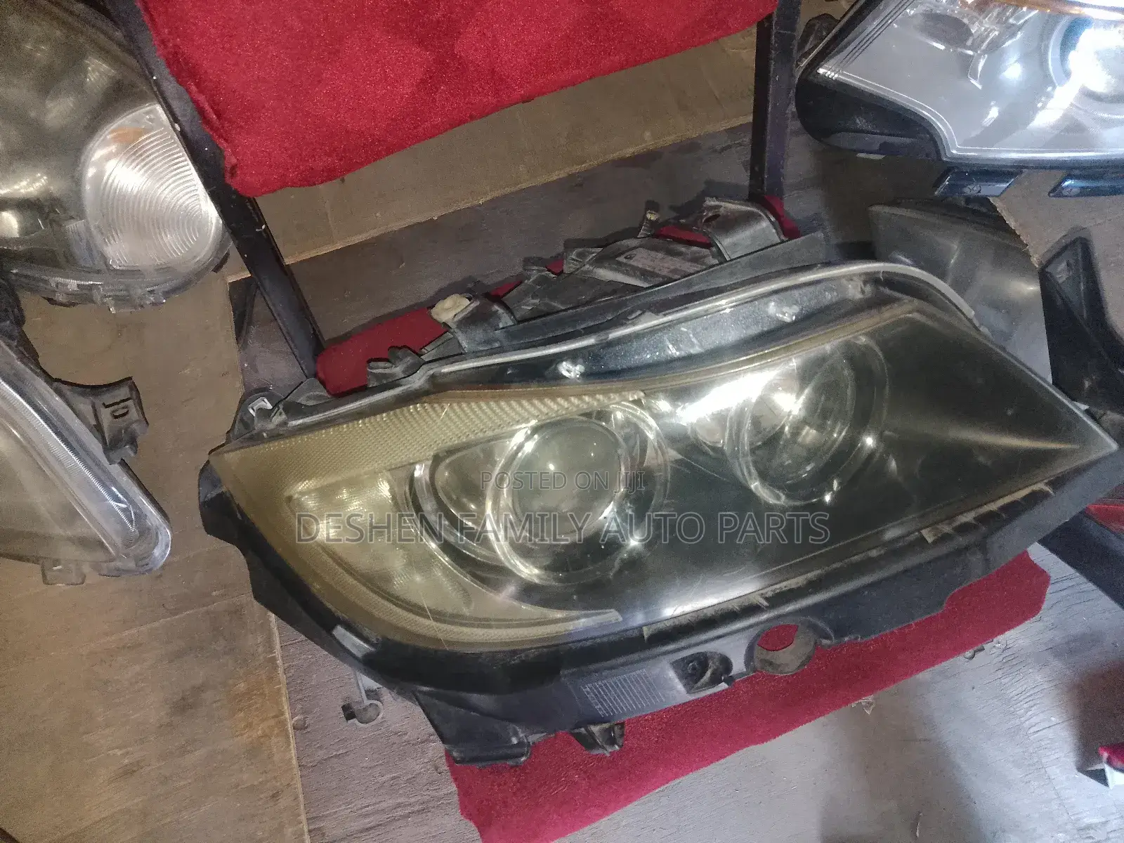 Bmw 3-series E90 Headlight Xenon Assembly •✓