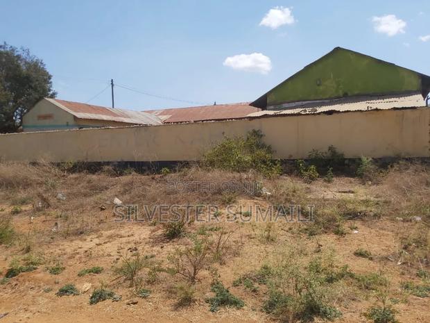 A Plot on Sale - thumbnail 3