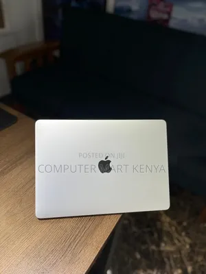 Laptop Apple MacBook Pro 2021 M1 8GB Apple M1 SSD 256GB