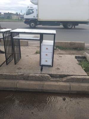 Manicure Table With Marble Top - main view