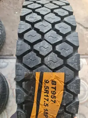 9.5 R17.5 Boto Tyres (Diff).