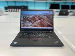 Laptop Lenovo Thinkpad T490s 16GB Intel Core i5 SSD 256GB