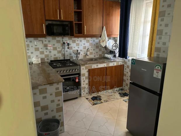 Luxury Homes - thumbnail 2