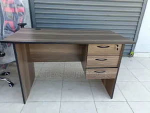 Local Made American Wallnat 1.2m Desk