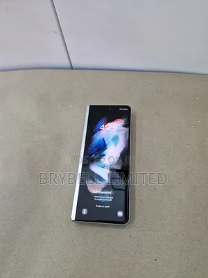 Samsung Galaxy Z Fold3 5G 256 GB Gold