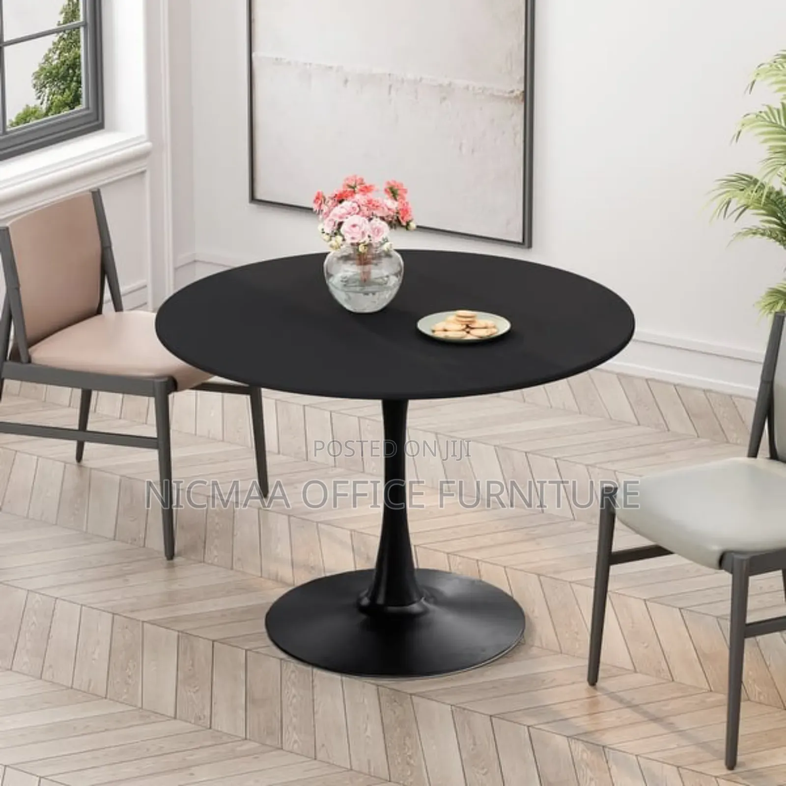 Modern Round Dining Table