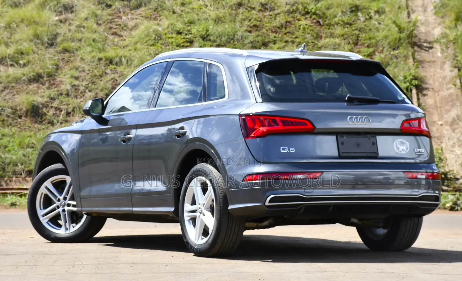 Audi Q5 2018 Gray