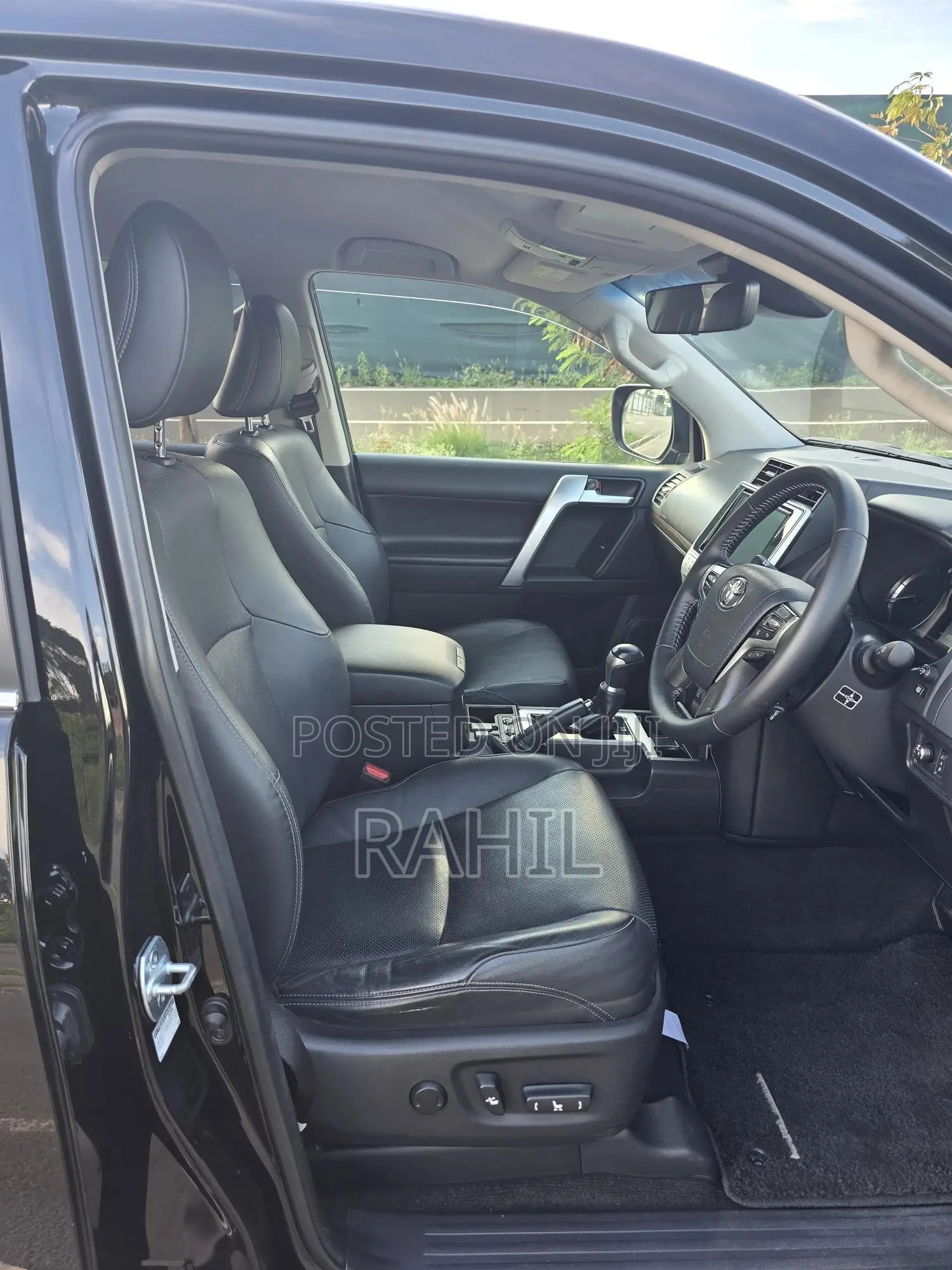 Toyota Land Cruiser Prado 2.8 2018 Black
