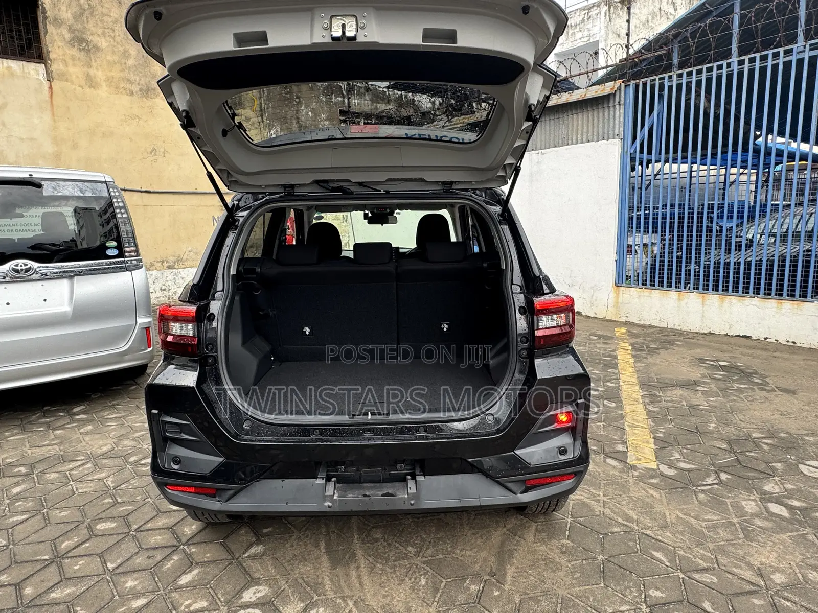 Toyota Raize 1.0 FWD 2019 Black