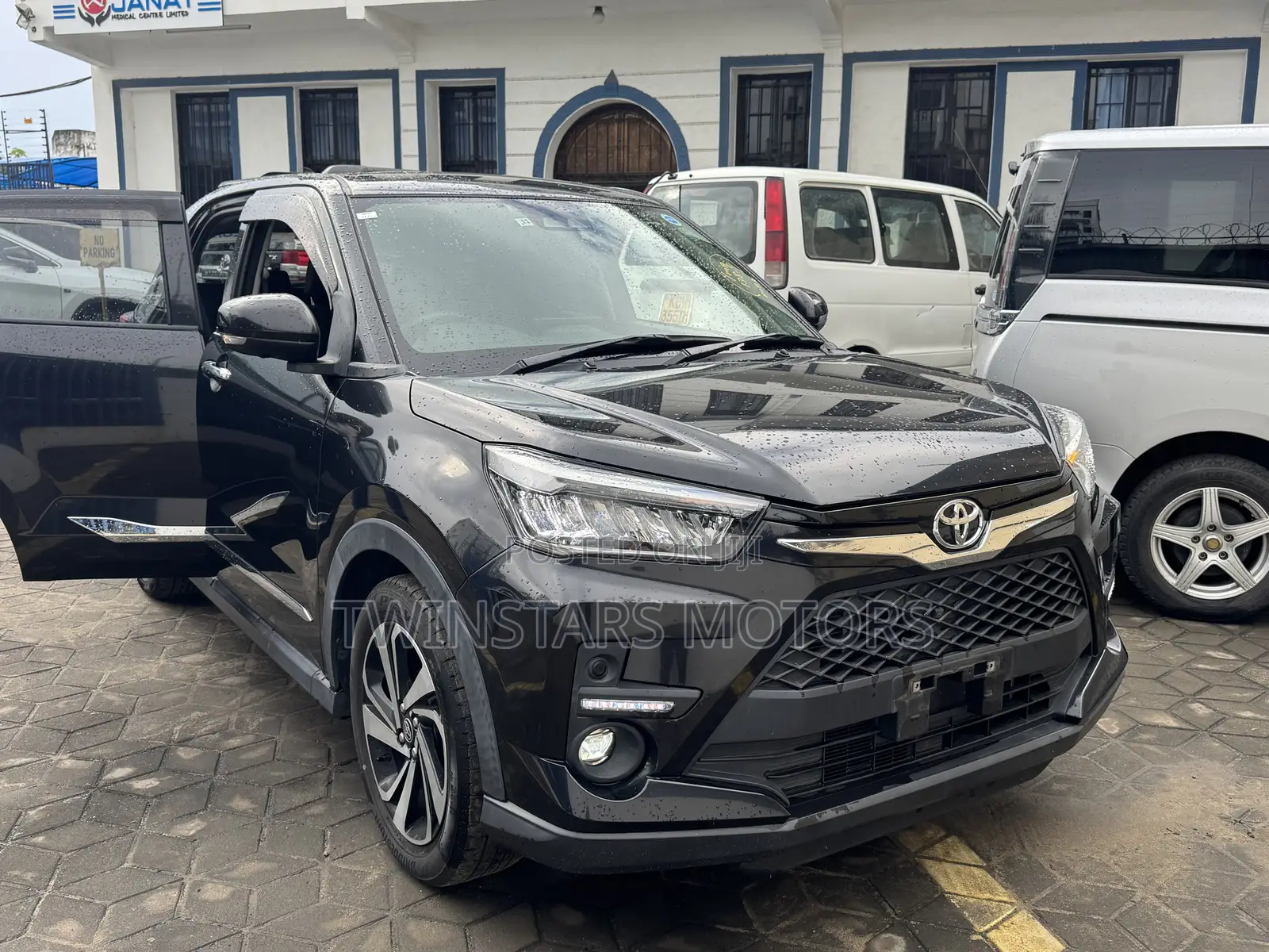 Toyota Raize 1.0 FWD 2019 Black