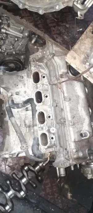 Ex Japan Slim Engine Harrier 2az