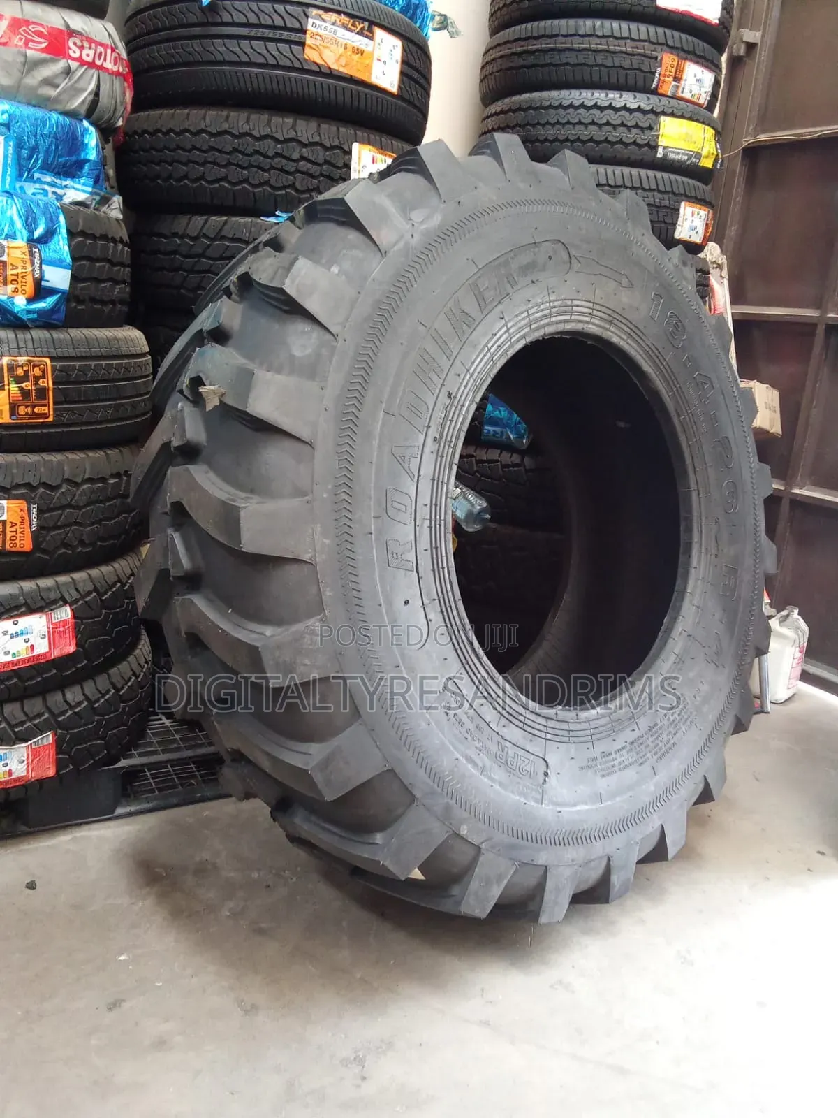 18-4r26 Road Hiker Tractor Tyres Brand New