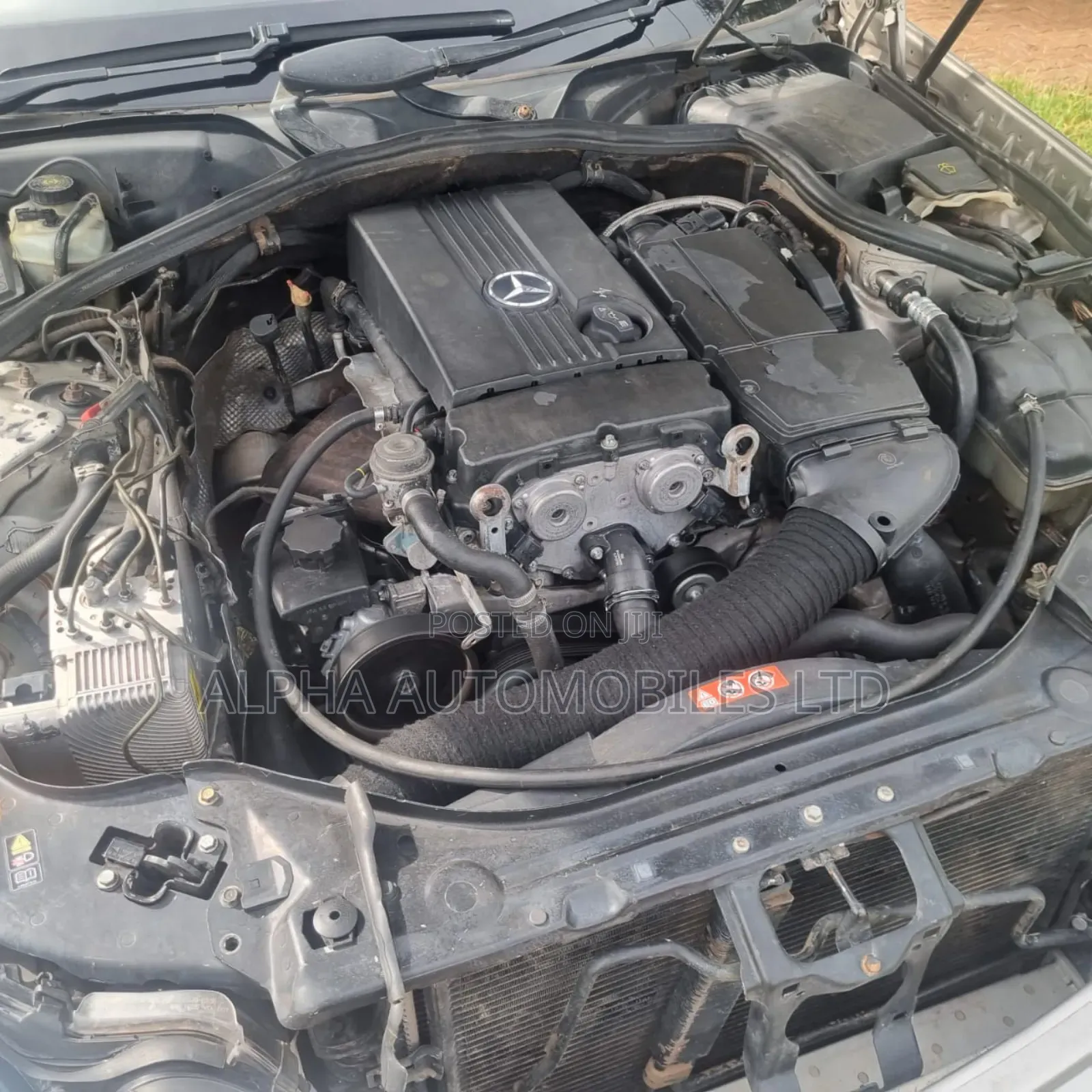 Mercedes-Benz E200 2004 Gray