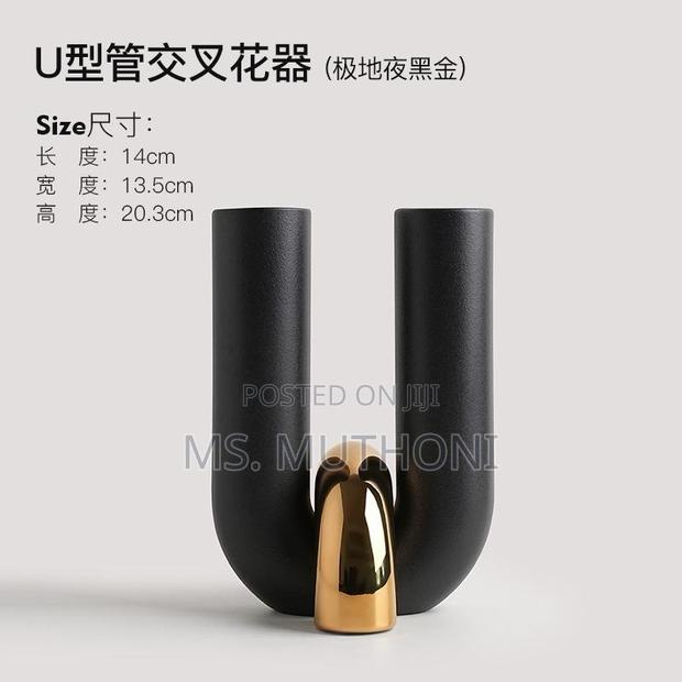 Creative U Shape Ceramic Decor Piece - thumbnail 6
