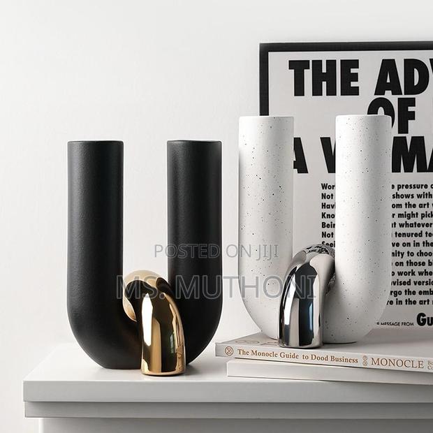 Creative U Shape Ceramic Decor Piece - thumbnail 2