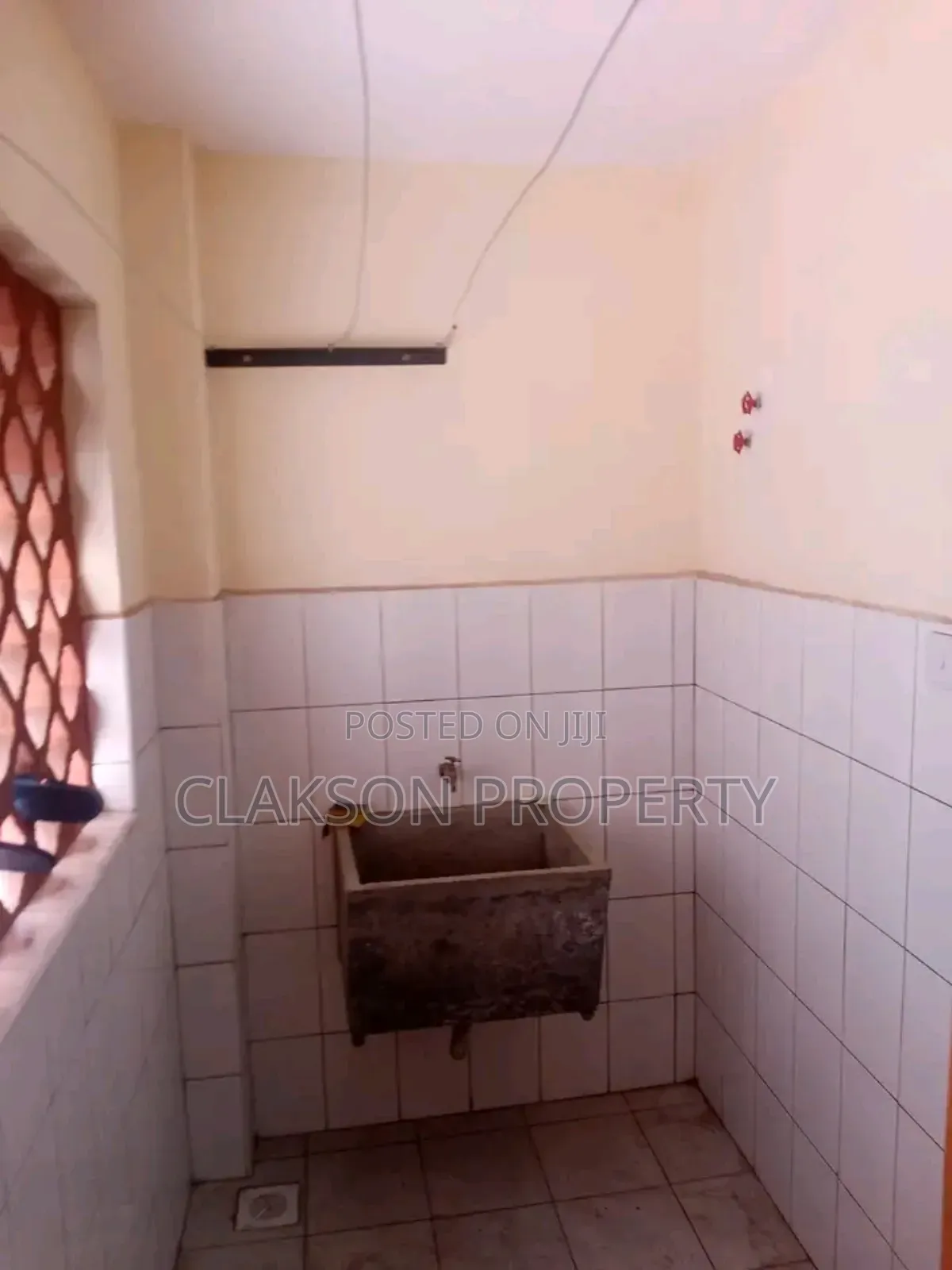 2bdrm Apartment in Ngongroad, Kilimani for rent