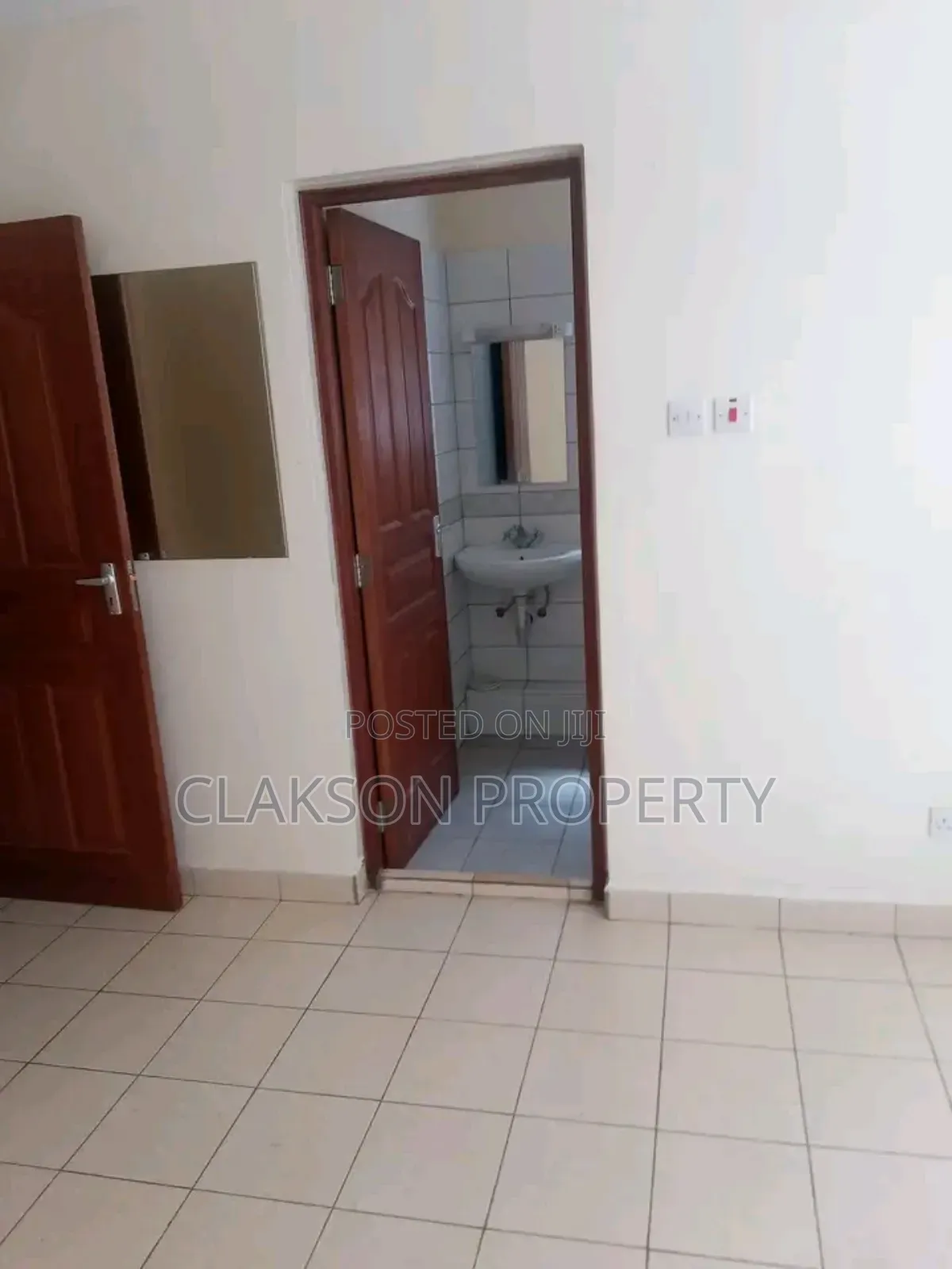 2bdrm Apartment in Ngongroad, Kilimani for rent