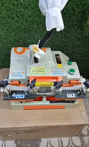 Key Cutting Machine