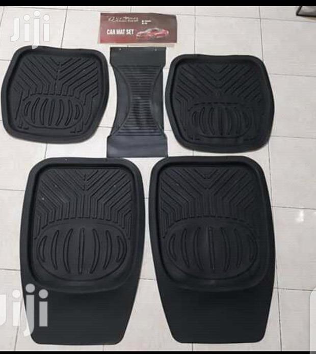 Deep Dish Shaped Car Floor Mats - main view
