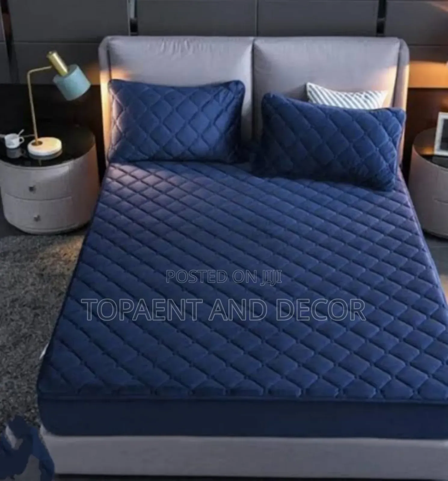 Machine Washable Waterproof Mattress Protector