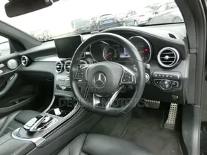 Mercedes-Benz GLC-Class 2019 Black