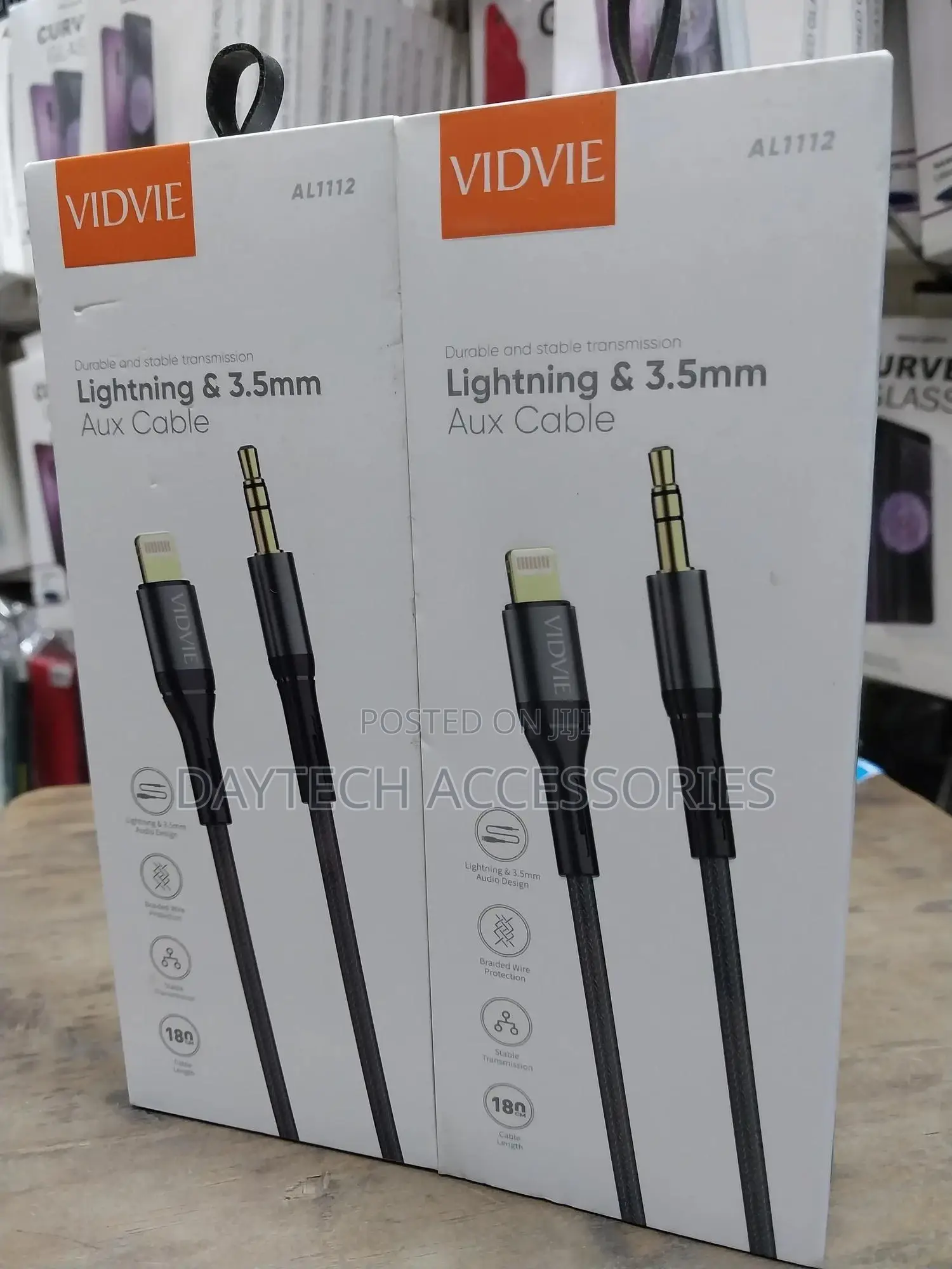 Lighting (iPhone) to 3.5mm Auxiliar Vidvie Al1112