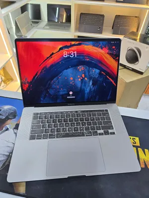 Laptop Apple MacBook Pro 2019 64GB Intel Core I9 SSD 512GB