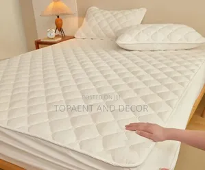 Effective Urine and Liquid Protection Waterproof Mattress