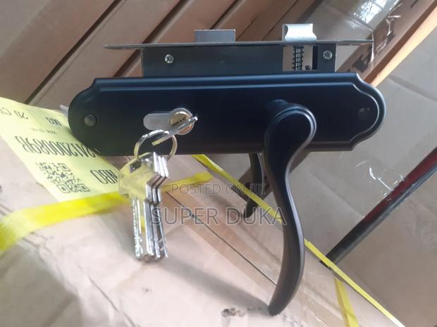 Black Door Lock Set.Rust Free. Wooden/Flash Doors