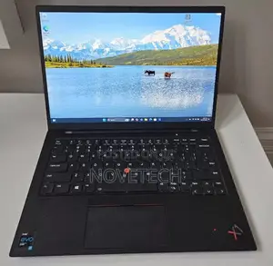 Laptop Lenovo ThinkPad X1 Carbon Gen11 16GB Intel Core I7 SSD 512GB