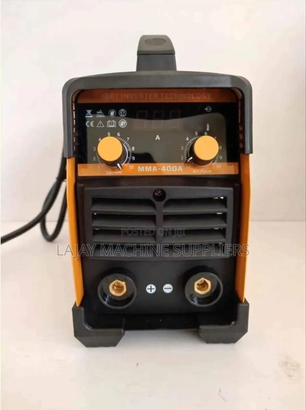 Dewalt 400amps Welding Machine - thumbnail 3