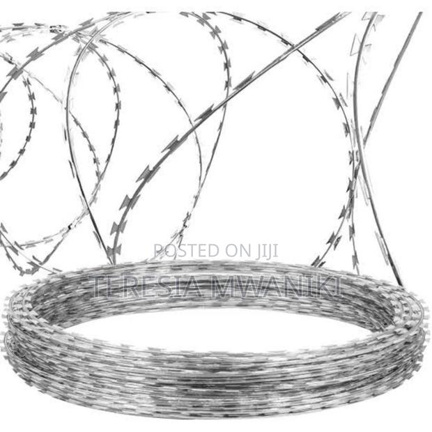 Razor Wire - main view