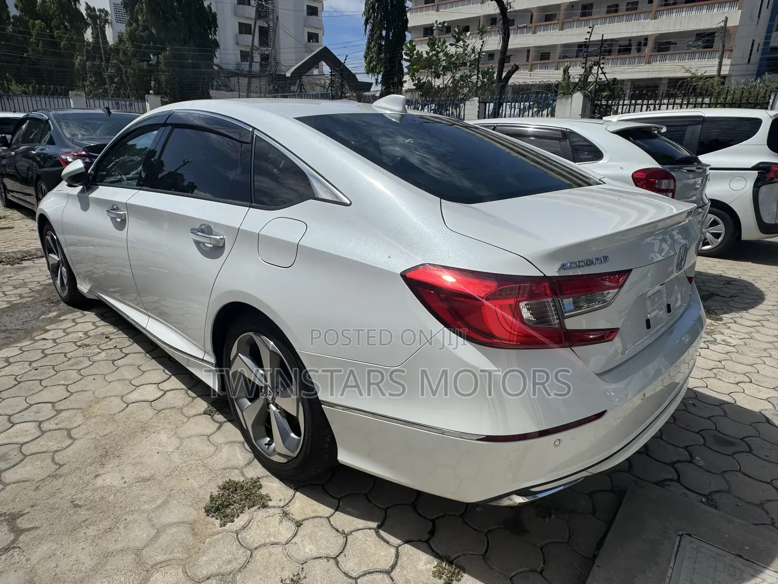 Honda Accord Hybrid 2020 White