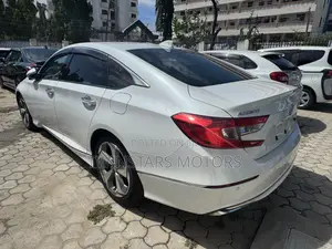 Honda Accord Hybrid 2020 White