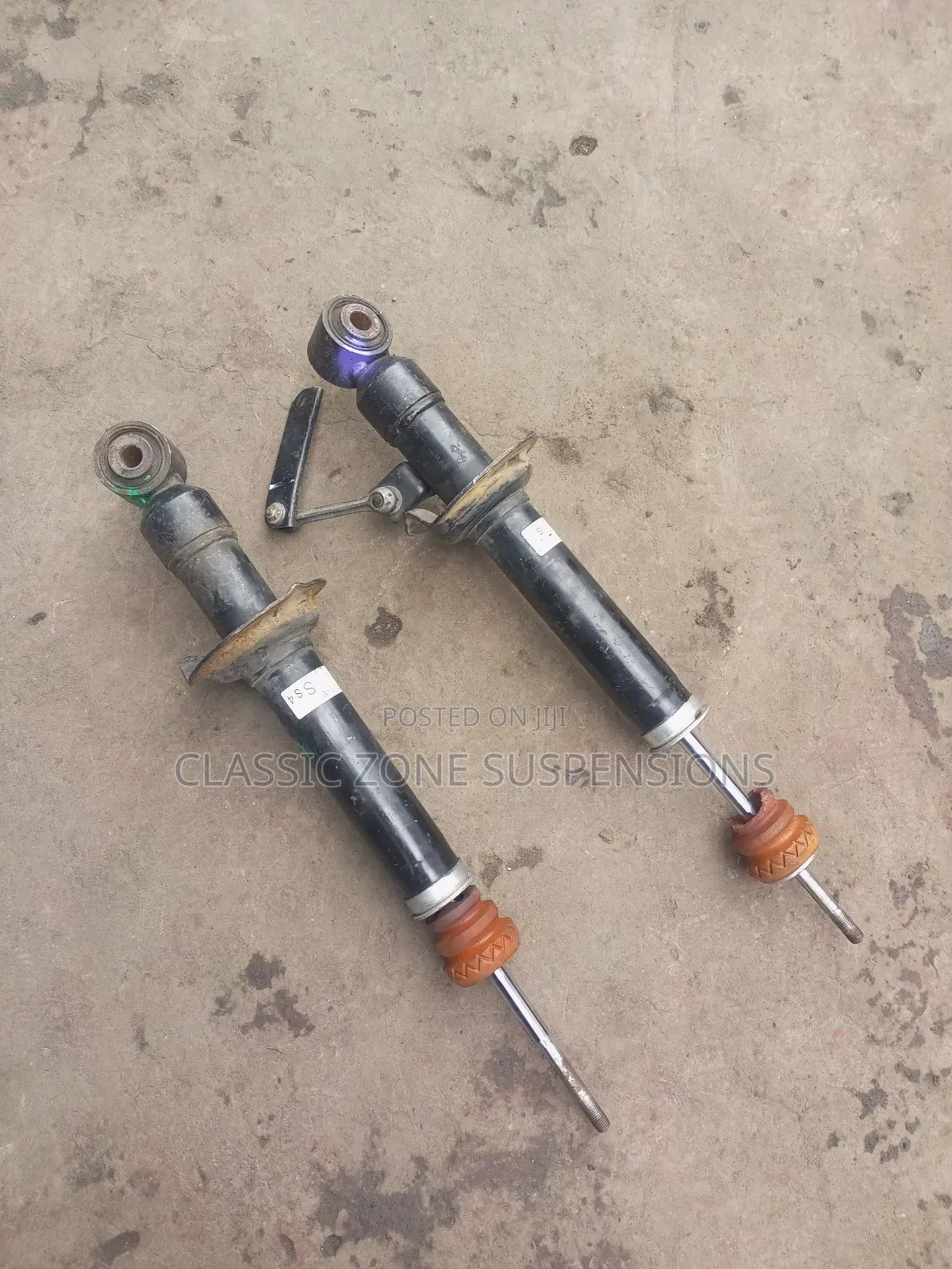 Honda Odyssey Back Shocks