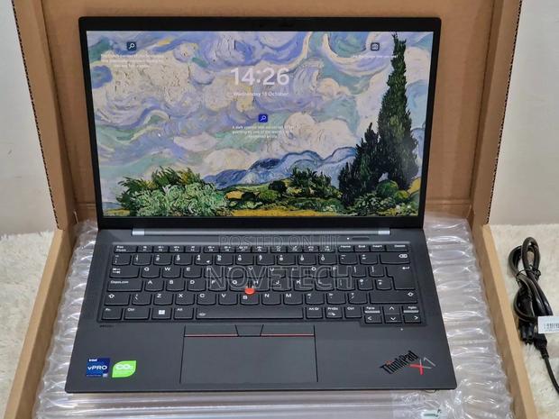 Laptop Lenovo ThinkPad X1 Carbon Gen11 16GB Intel Core I7 SSD 512GB