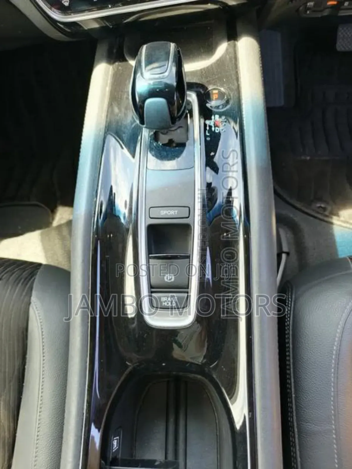 Honda Vezel 1.5 Hybrid 2WD 2019 Black