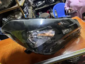 Headlight Vitz 2015 Black Shade