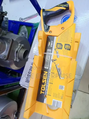 Mitre Box With Back Saw Set