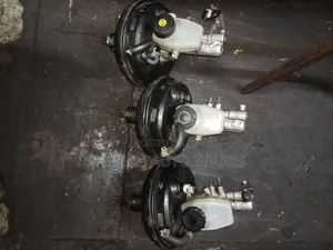 Mark Ii Old Model Brake Booster and Brake Master Cylinder