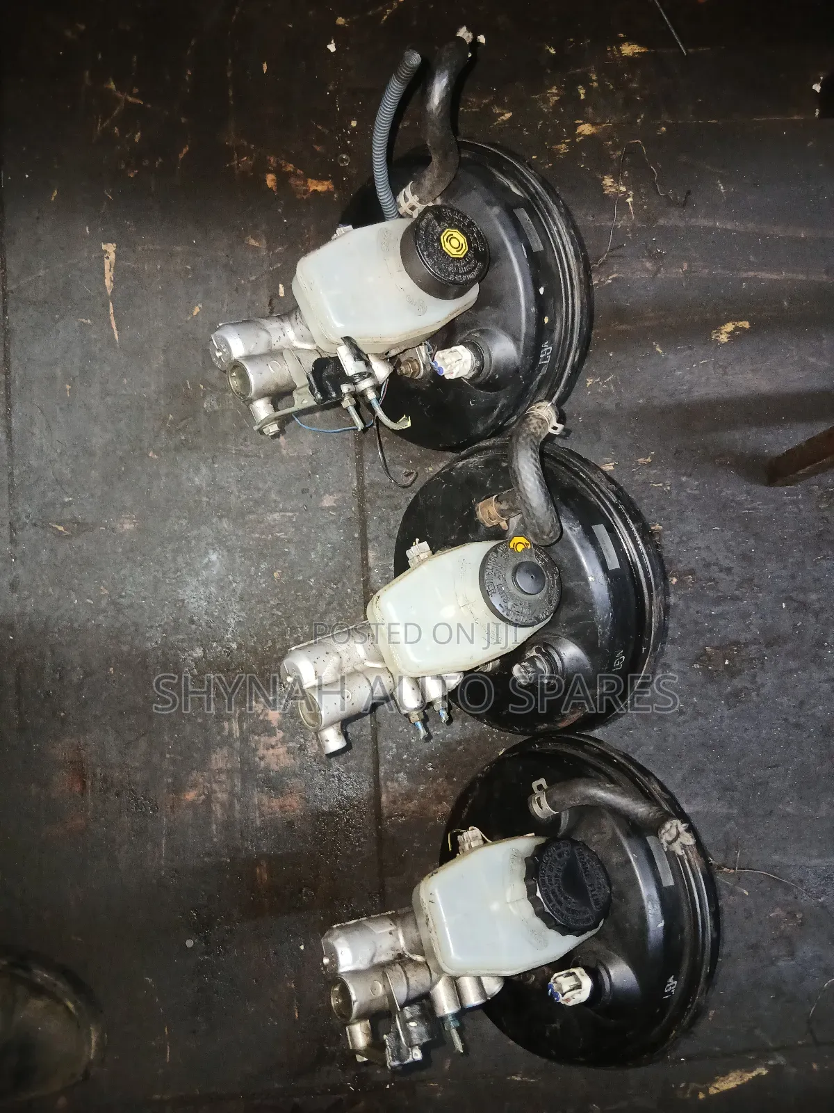 Mark Ii Old Model Brake Booster and Brake Master Cylinder