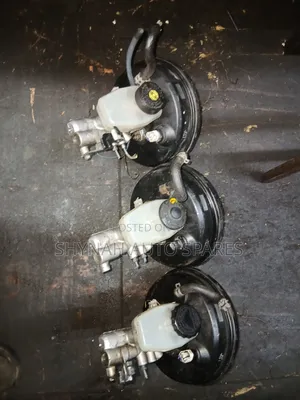 Mark Ii Old Model Brake Booster and Brake Master Cylinder