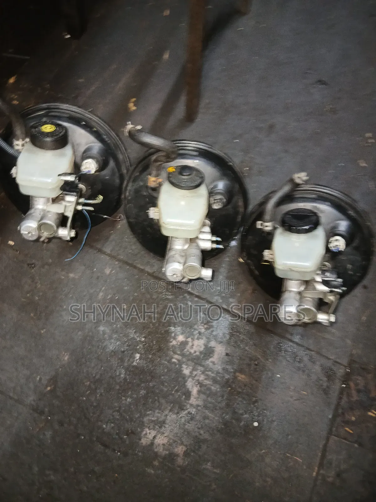 Mark Ii Old Model Brake Booster and Brake Master Cylinder