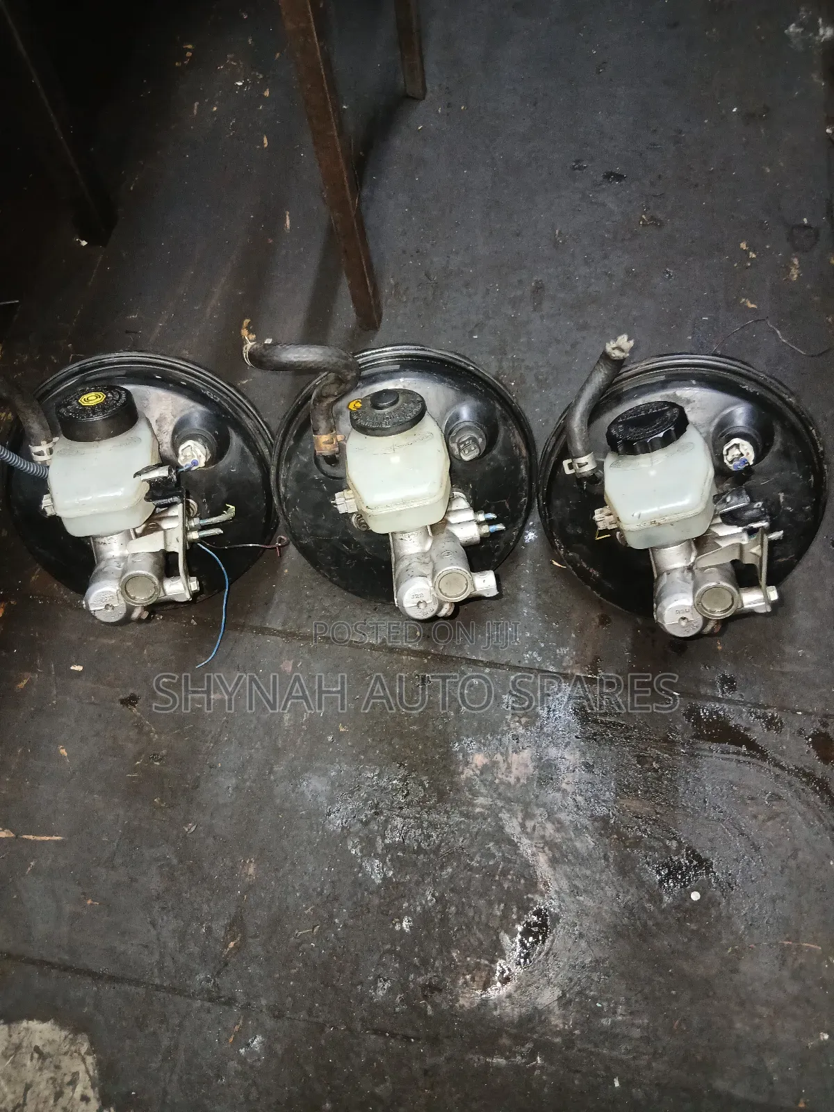 Mark Ii Old Model Brake Booster and Brake Master Cylinder