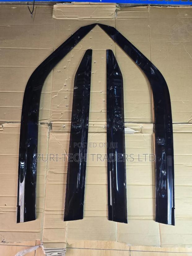 Prado 250 Original Windbreakers - main view