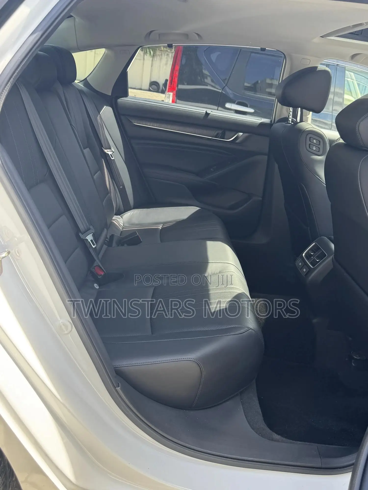 Honda Accord Hybrid 2020 White